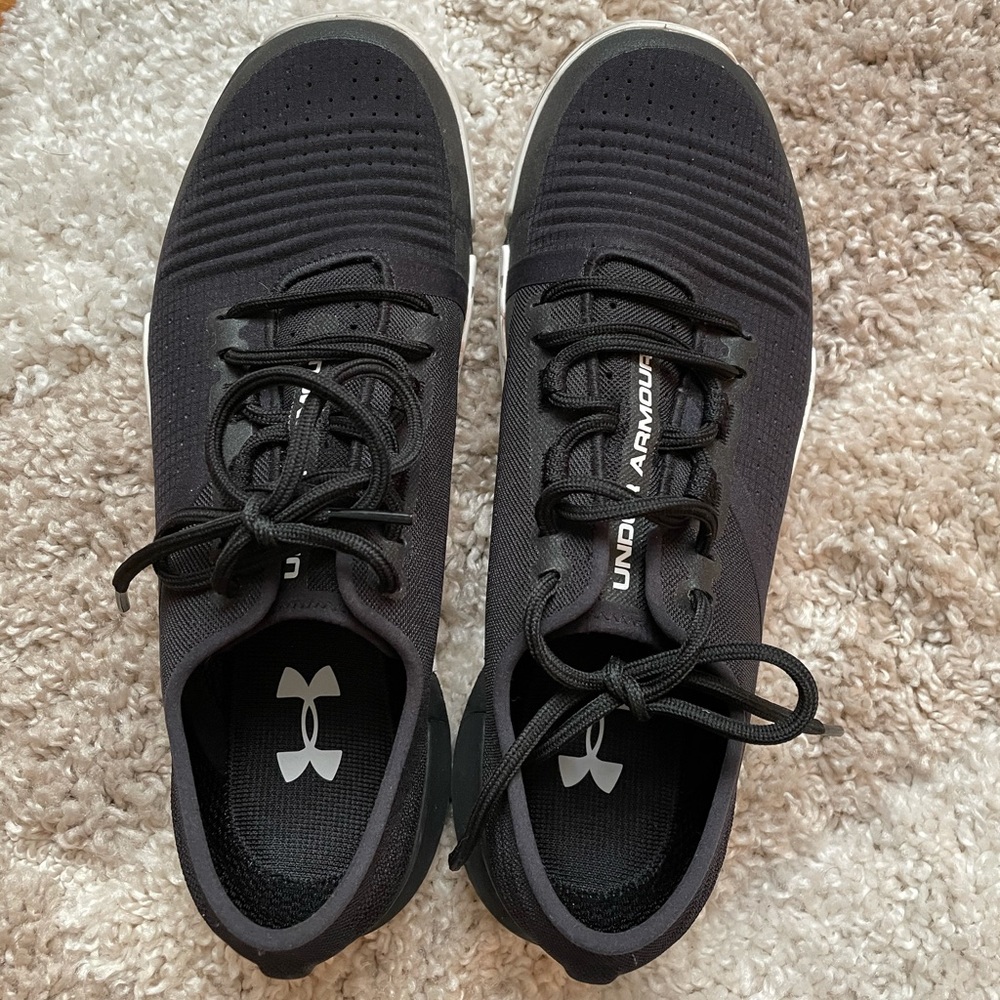 Under Armour Training Sneakers